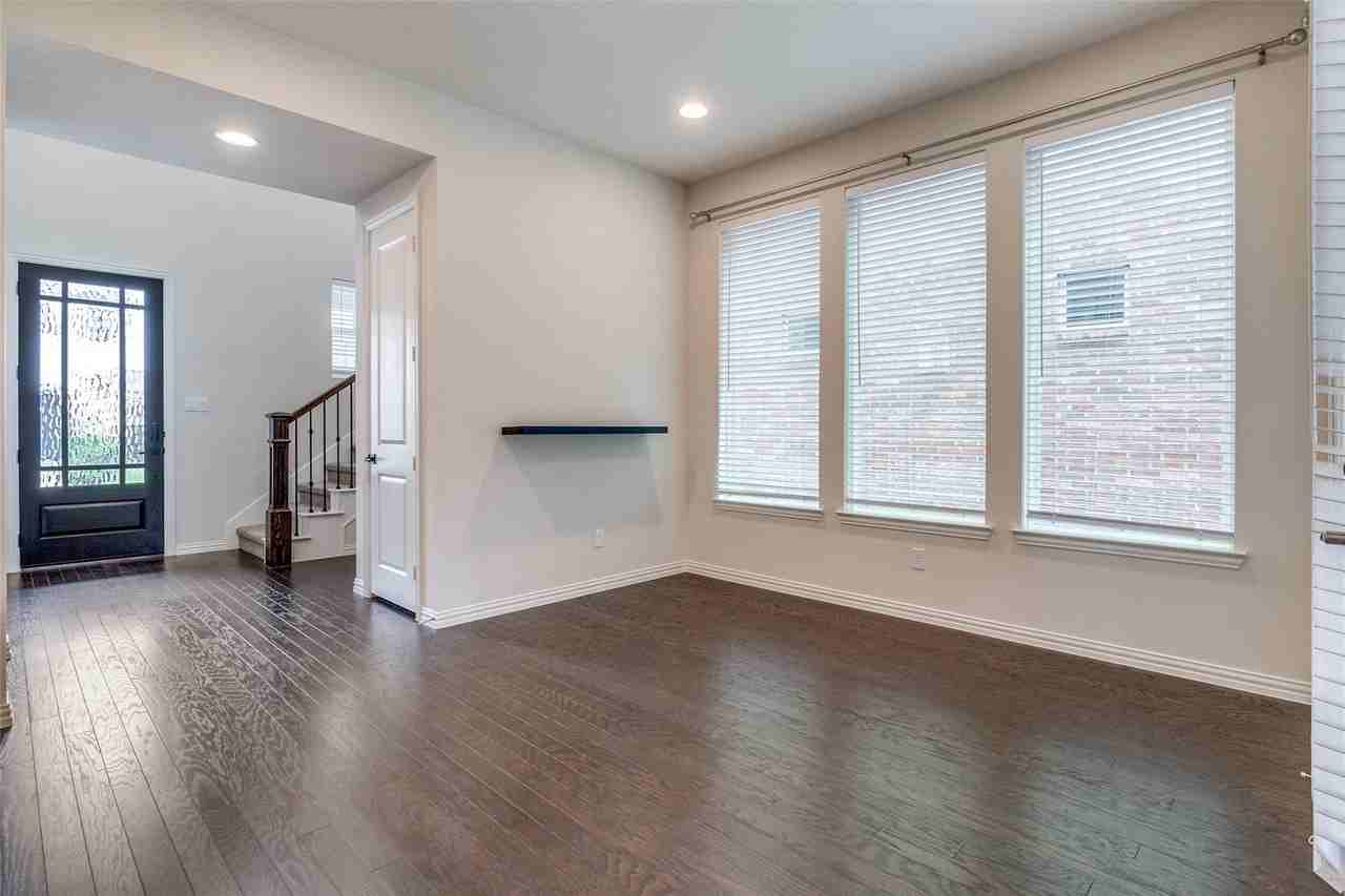 8026 Copper Way - Photo 5 of 15