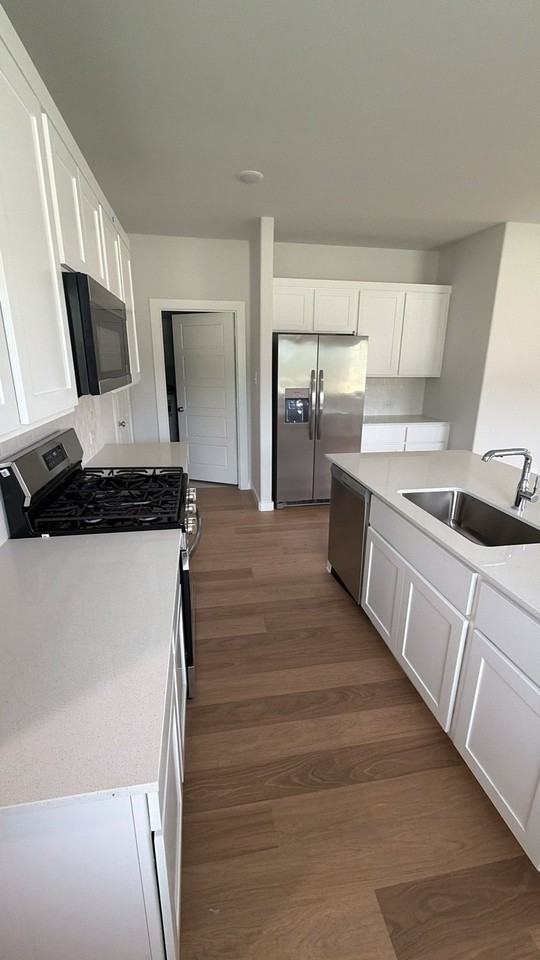 964 Dahlia Dr - Photo 3 of 16