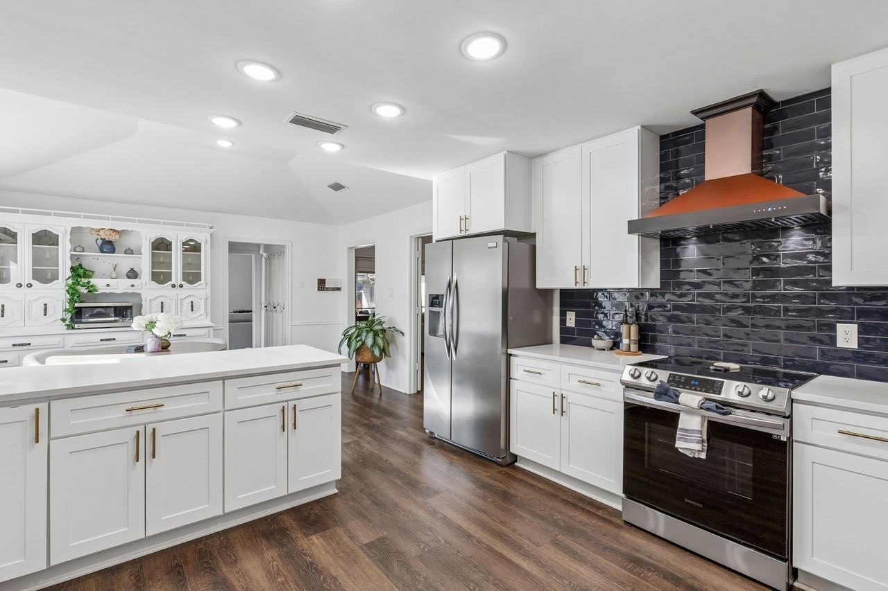 7166 Teresita Trl - Photo 6 of 23