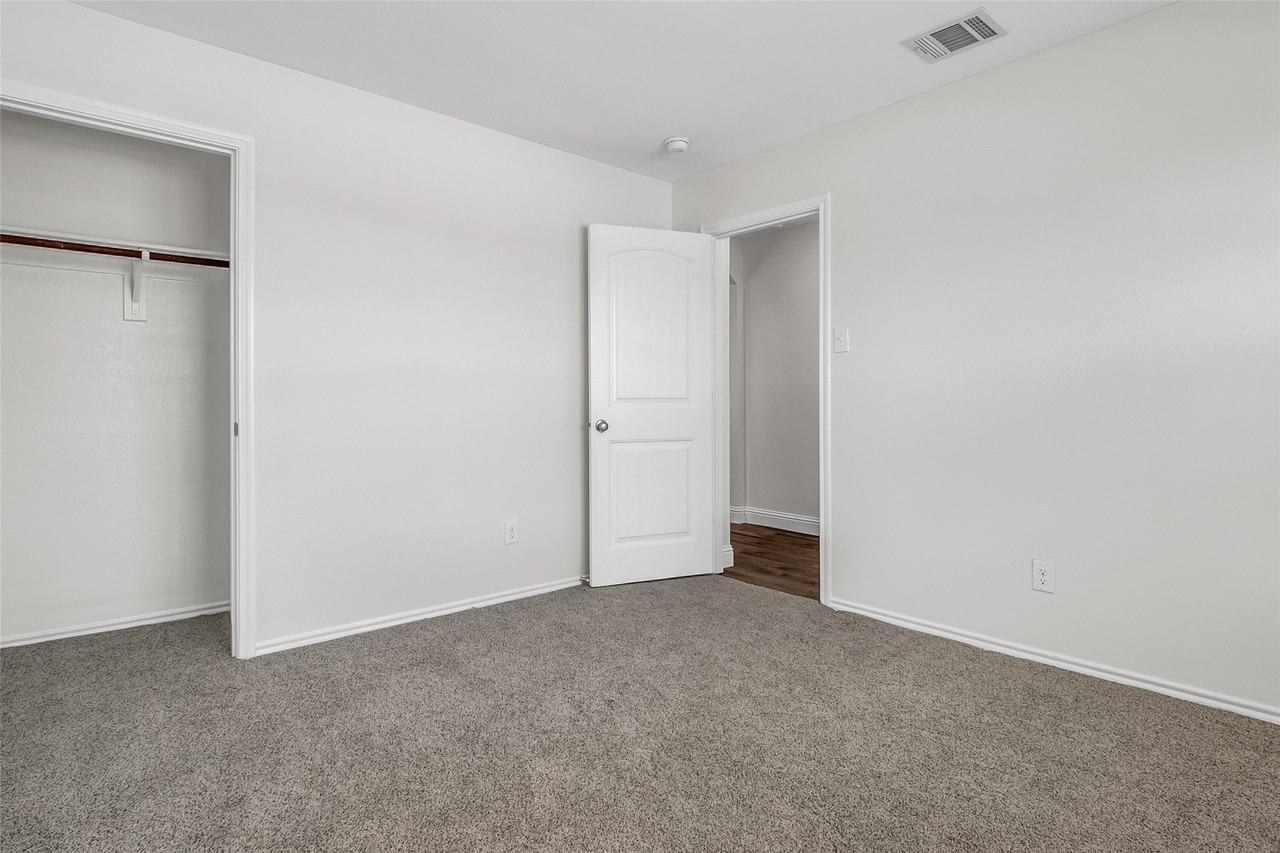 1301 Copper St - Photo 5 of 36