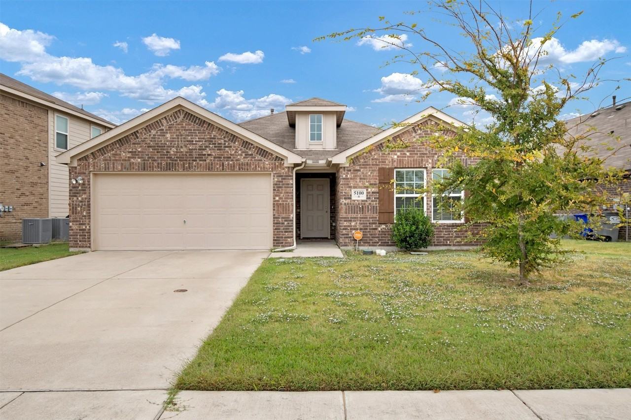 5100 Royal Springs Dr - Photo 4 of 28