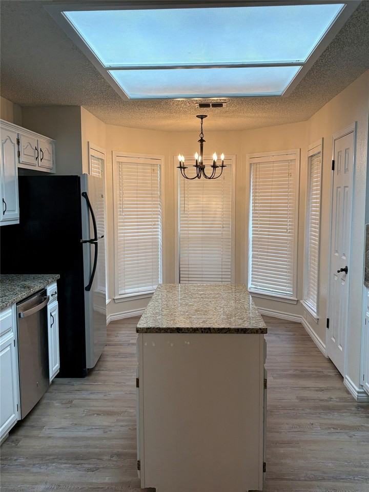 5180 Western Plains Ave - Photo 7 of 31
