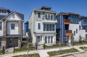 featured image of 802 Resort Dr