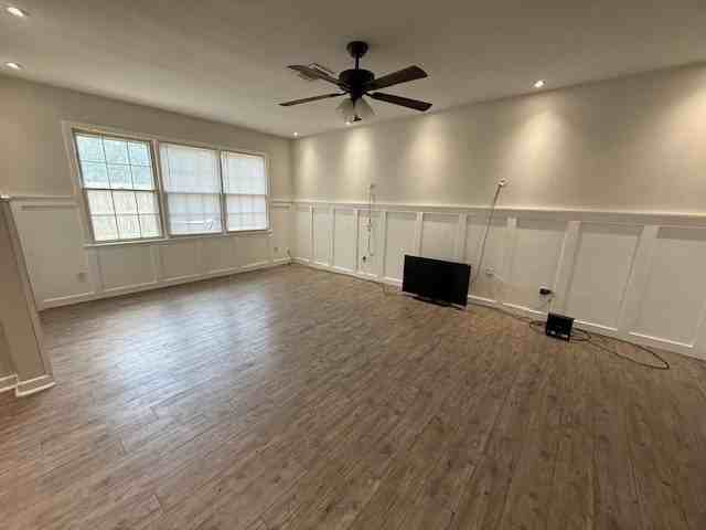 2125 S Willis St - Photo 4 of 18