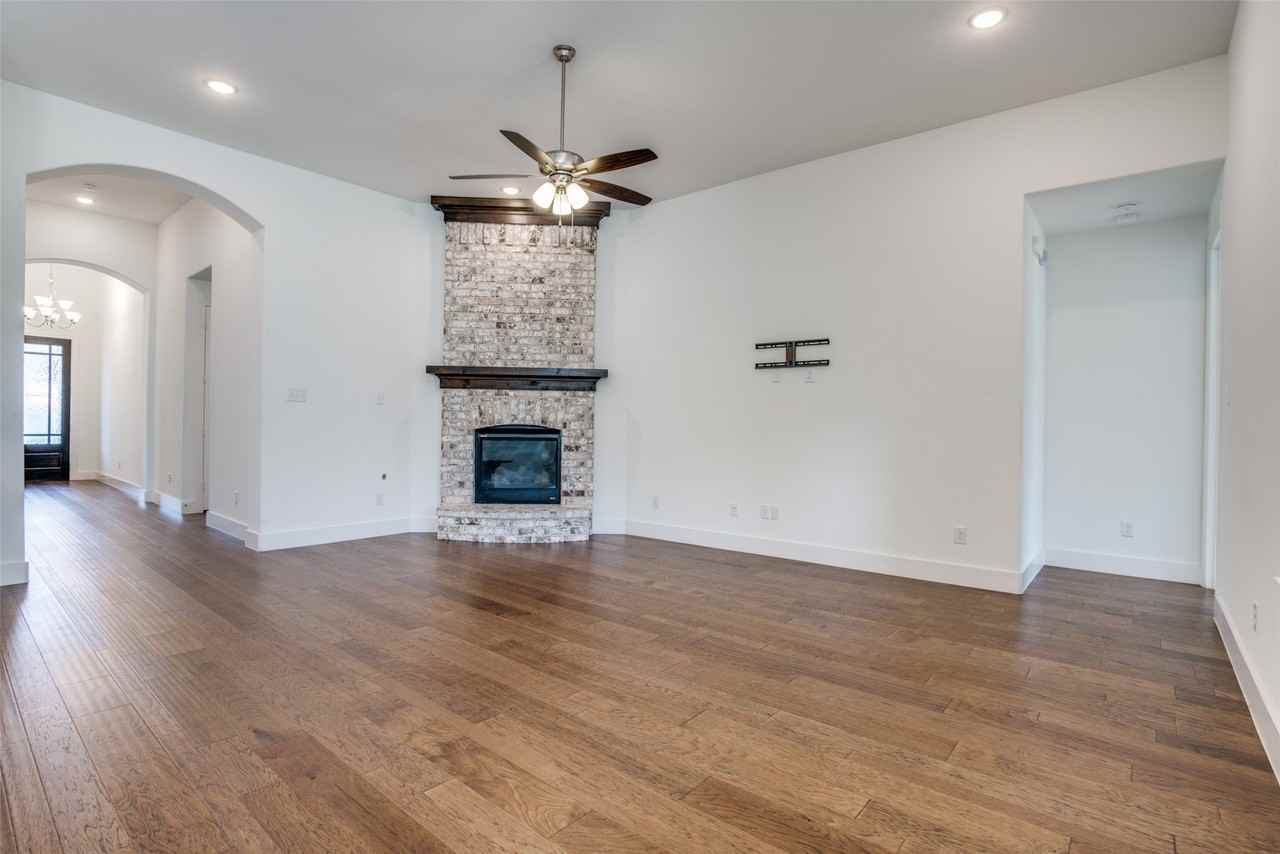 717 Corner Post Path - Photo 2 of 12