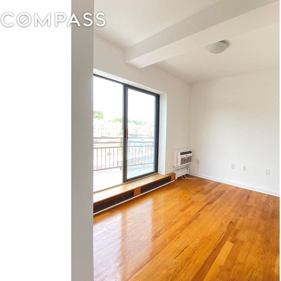 2601 Frederick Douglass Blvd #PH1 - Photo 6 of 24
