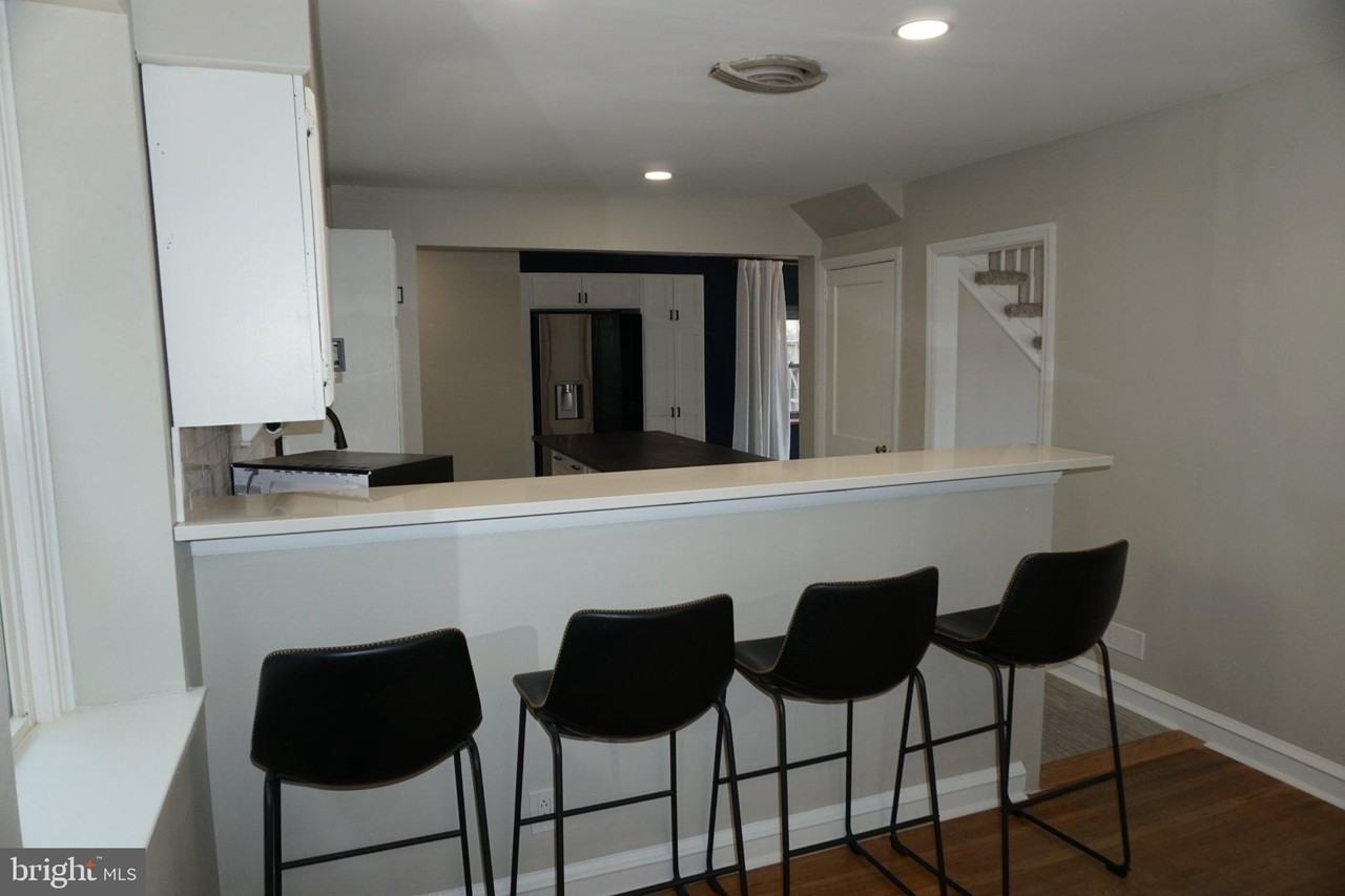 309 Stonehurst Dr - Photo 7 of 29