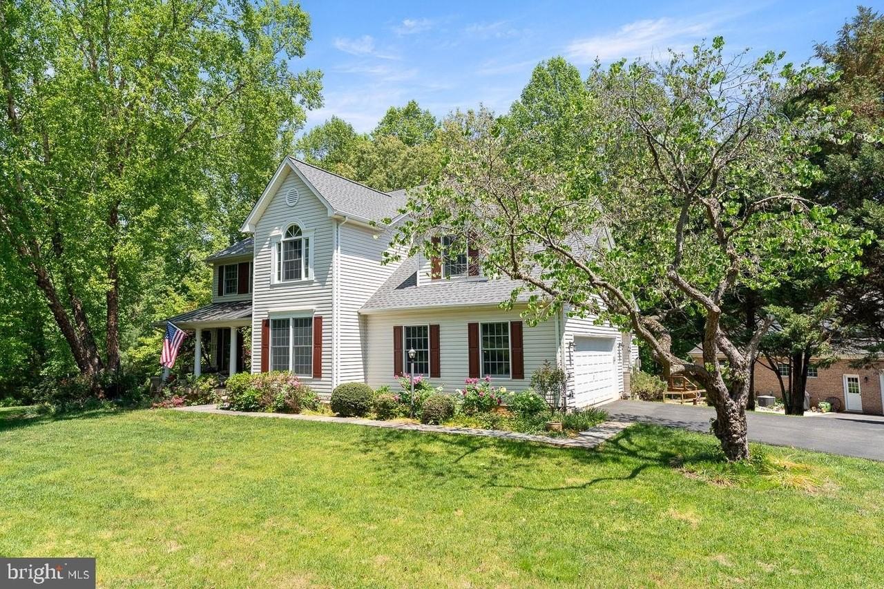 17277 Kettlebrook Lndg - Photo 2 of 50