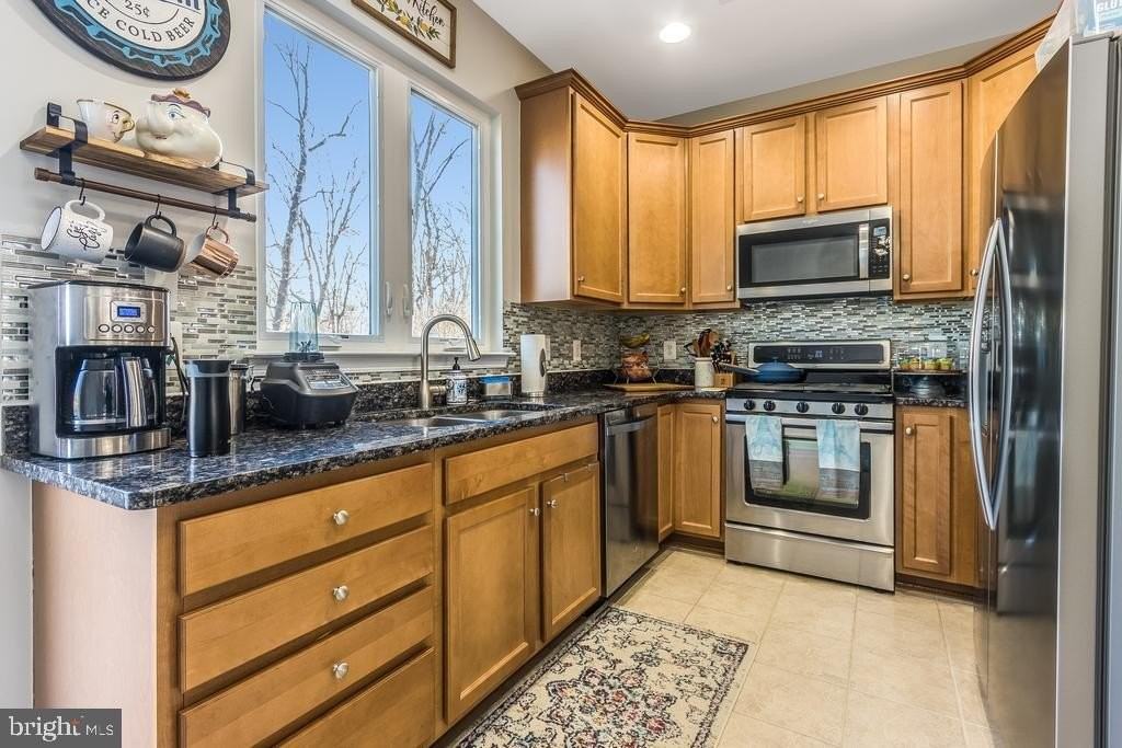 42674 Orefield Ter - Photo 4 of 15