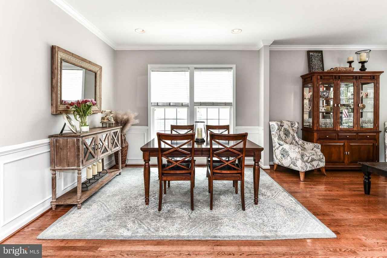 14104 Flicker Ct - Photo 7 of 50