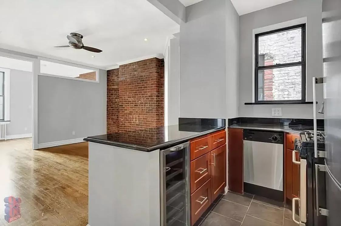 248 Mott St #3R - Photo 2 of 8