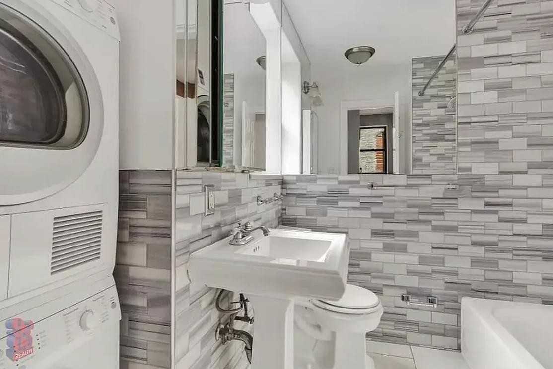 248 Mott St #3R - Photo 7 of 8