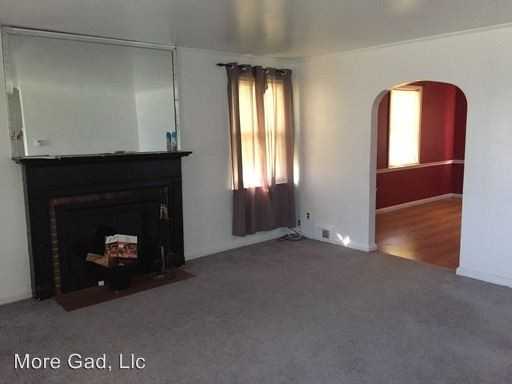 1700 Hillenwood Rd - Photo 2 of 11