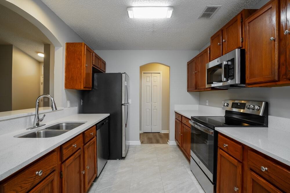 2826 Affirmed Ct - Photo 7 of 16