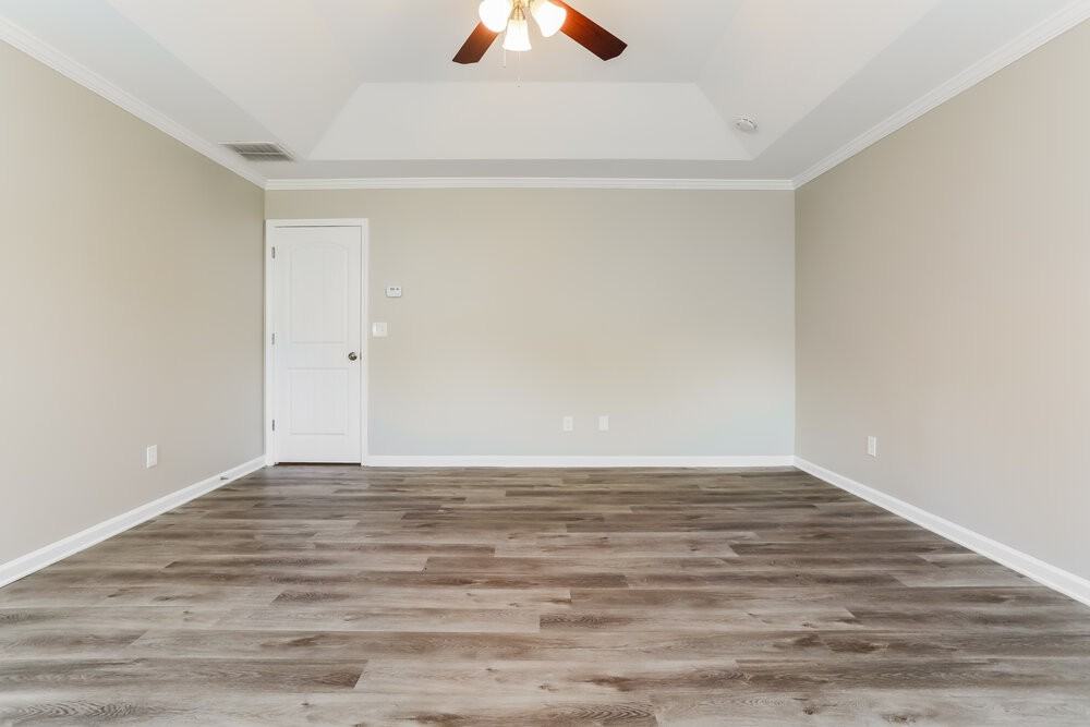 987 Grenier Ter - Photo 7 of 17