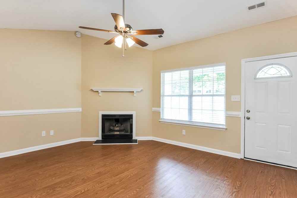 901 Perry Howard Rd - Photo 4 of 16