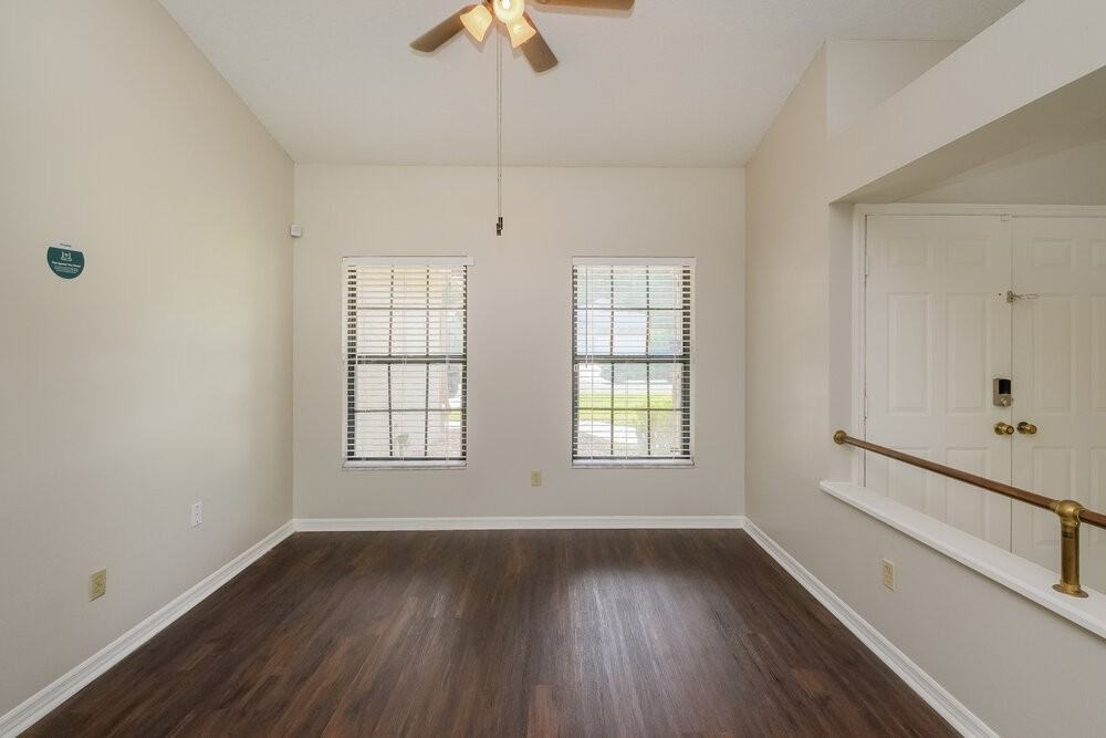5713 Erhardt Dr - Photo 4 of 16