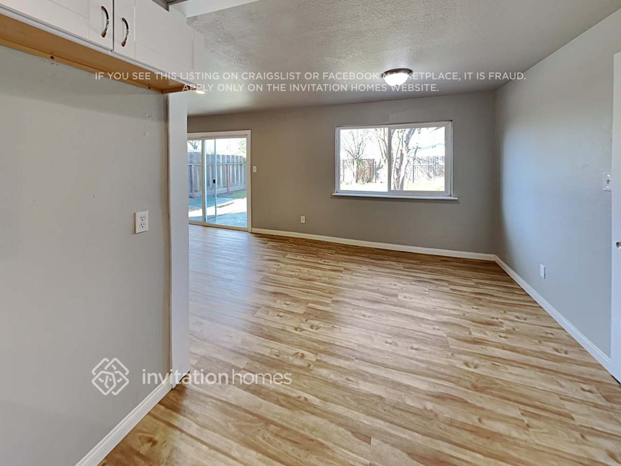 1104 Charles St - Photo 7 of 15