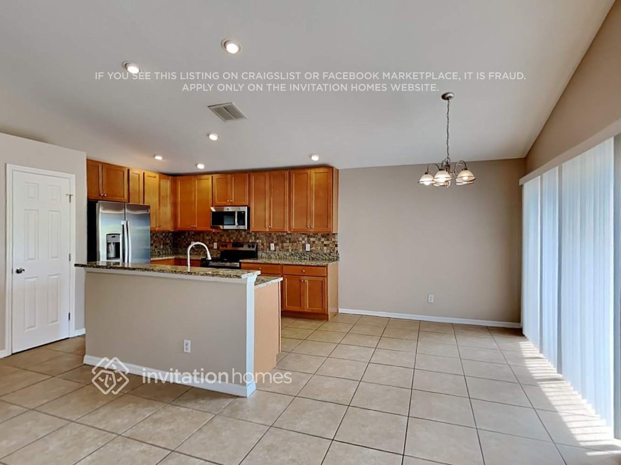 723 Berwick Dr - Photo 5 of 18