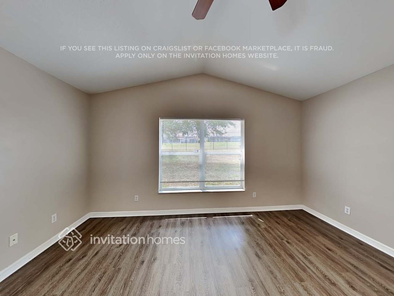 723 Berwick Dr - Photo 7 of 18