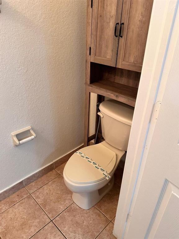 1721 Southwest 81st Terrace #1721 - Photo 3 of 10