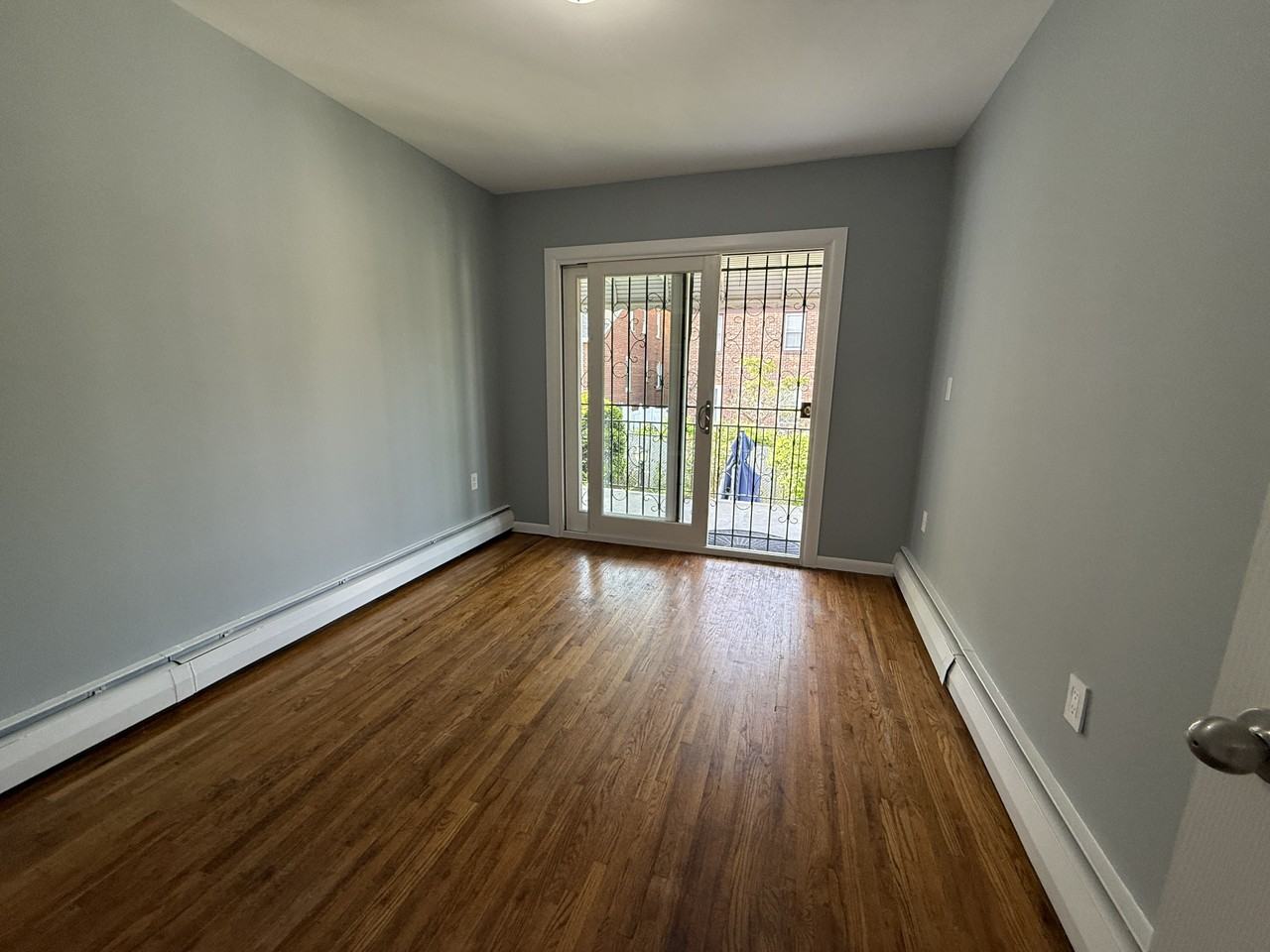 Olinville Ave - Photo 2 of 13