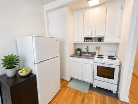 5841 Rue Sherbrooke Ouest #202 - Photo 1 of 1