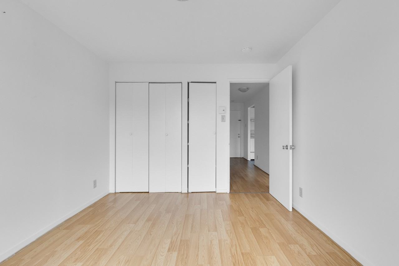 6955 20 Avenue - Photo 10