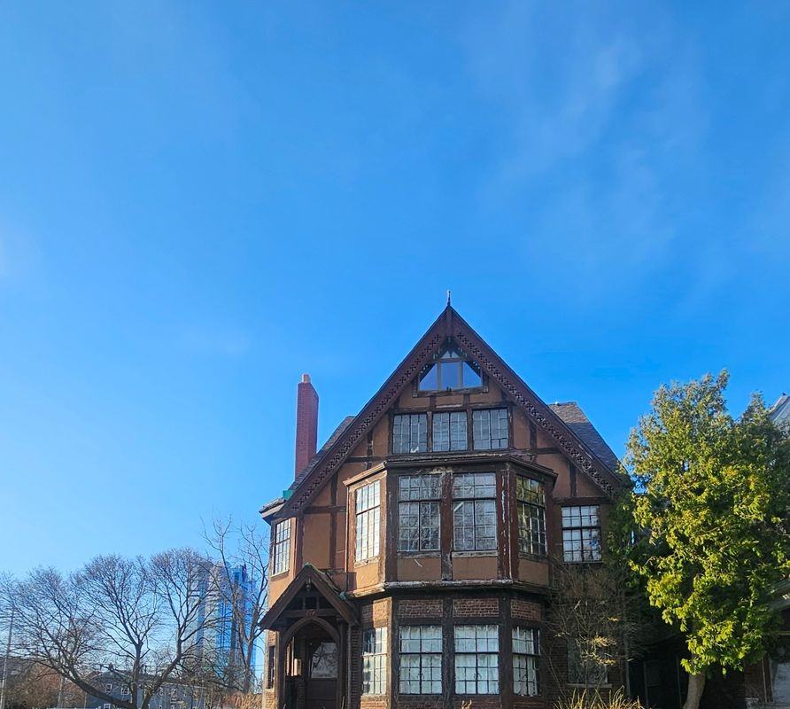 714 Buffalo Ave ##5