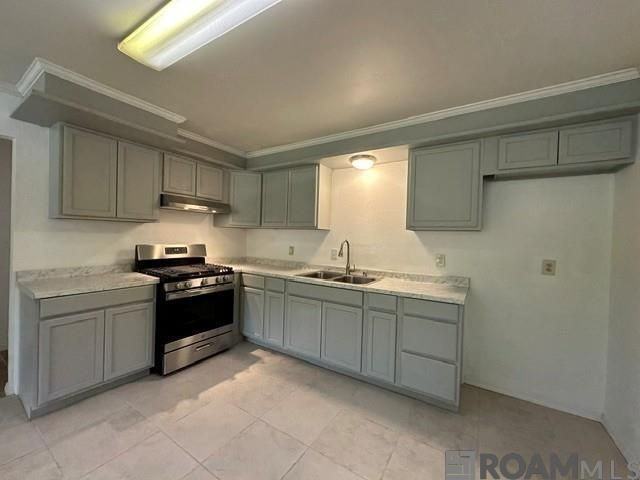 7030 Hooper Rd - Photo 2 of 17