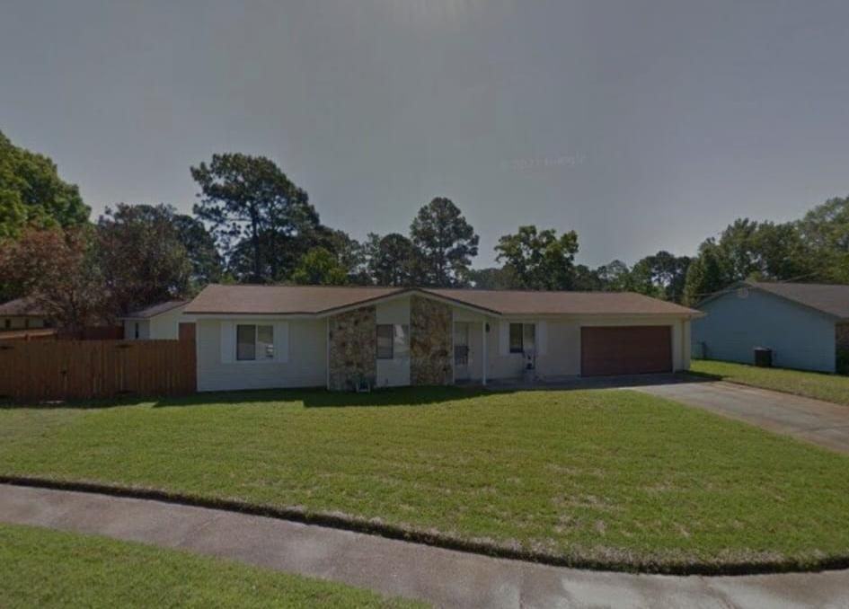 1113 Green Tree Ct
