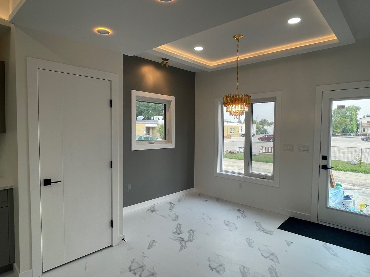 1046 Dumas Ave - Photo 2 of 30