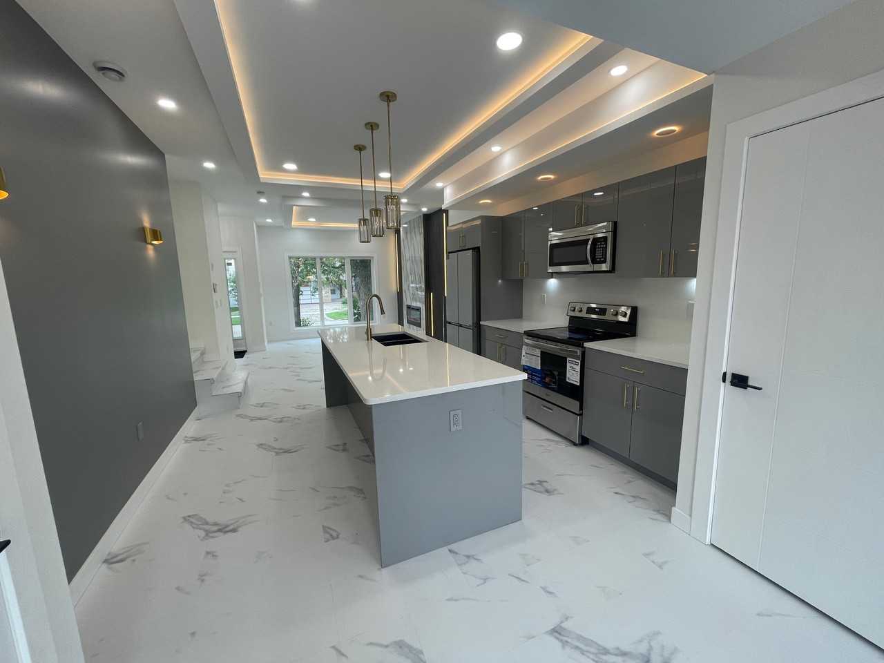 1046 Dumas Ave - Photo 7 of 30