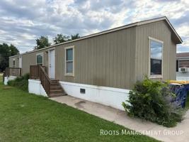 featured image of 304 E 18th Pl #123
