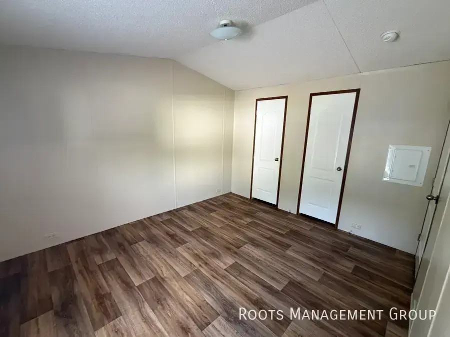 304 E 18th Pl #123 - Photo 6 of 18