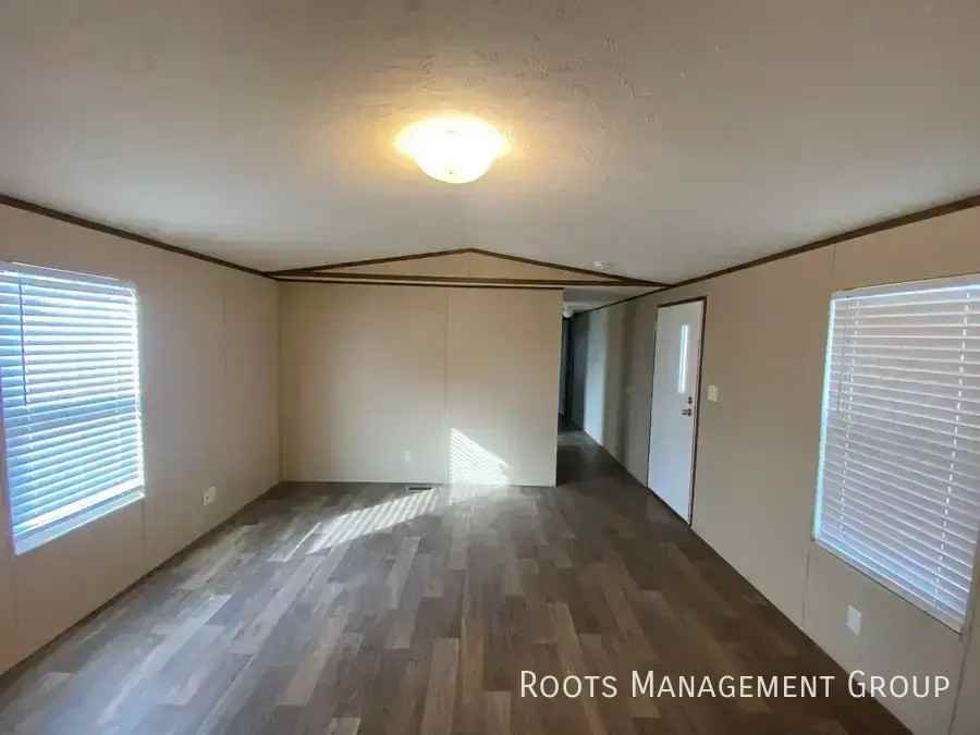 43 Second Circle Dr #43 - Photo 2 of 18