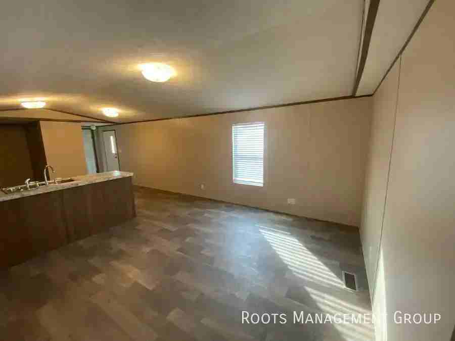 43 Second Circle Dr #43 - Photo 3 of 18