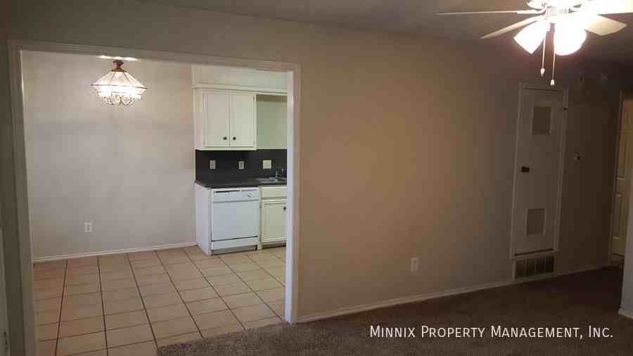 9608 Elmwood Ave #B - Photo 2 of 18