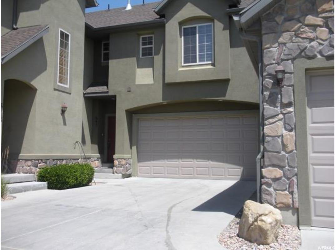 645 E Wyngate Pointe Ln - Photo 2 of 20