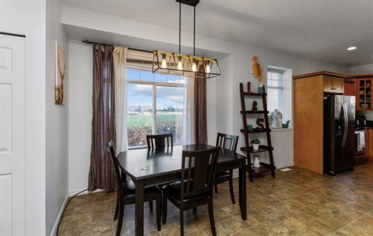 23605 Dewdney Trunk Road - Photo 6 of 24