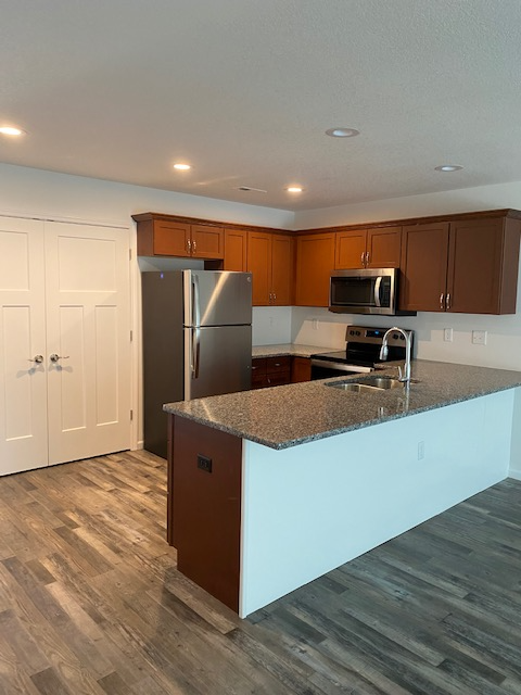 3231 Sw Clare Ave - Photo 5 of 10