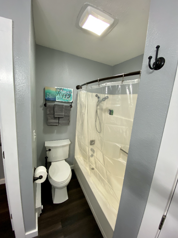 187 Glenwood Dr #A - Photo 7 of 11