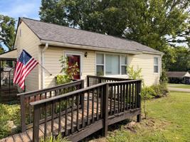 featured image of 192 Fletcher Ct