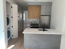 featured image of 1526 Lincoln Pl #2L