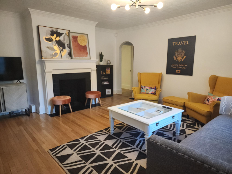 1103 Atlantic Dr Nw - Photo 3 of 19