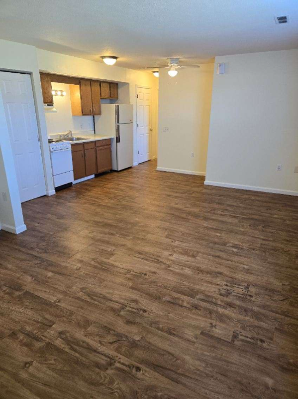 27 Scioto Dr #C - Photo 4 of 10