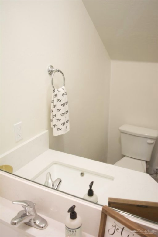 473 Jonathan Pl - Photo 4 of 15