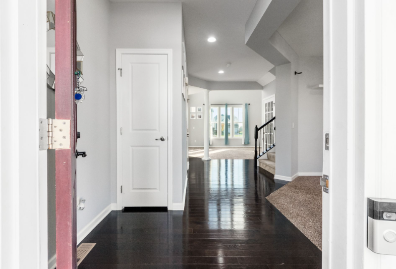 238 Ensigns Ln - Photo 3 of 20