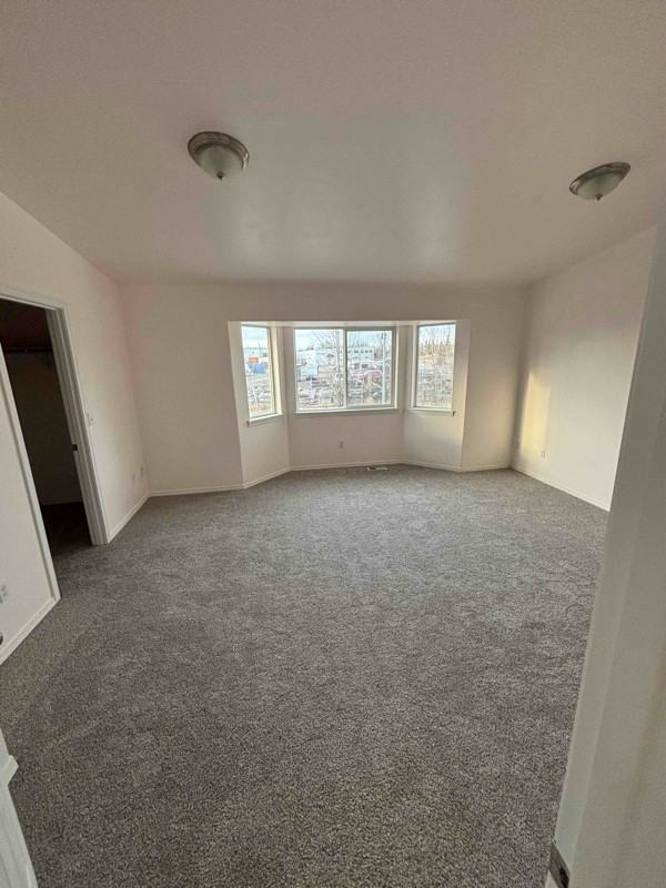 2382 E 64th Ave - Photo 3 of 11