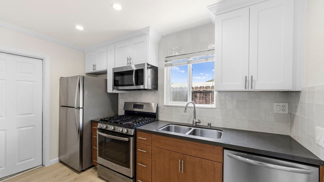 4429 36th St #4431-5 - Photo 4 of 20